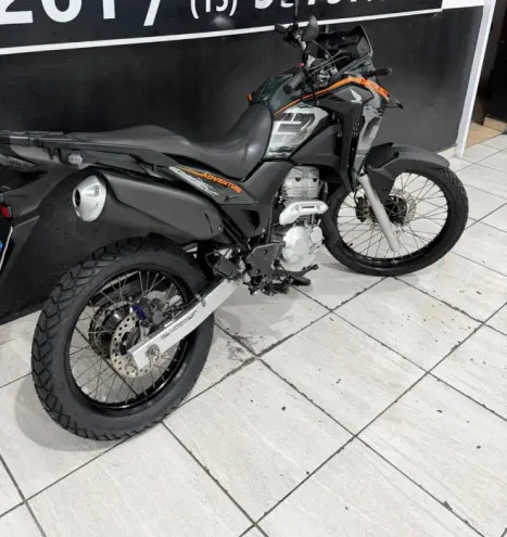 HONDA XRE 300 ADVENTURE, Foto 10