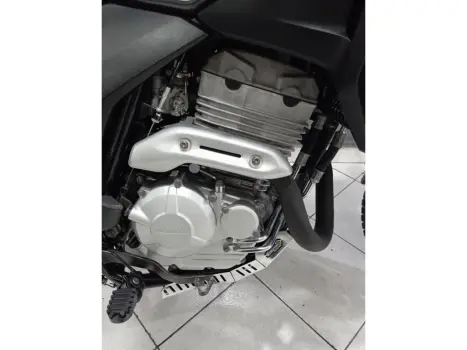 HONDA XRE 300 ADVENTURE, Foto 3