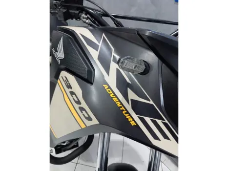 HONDA XRE 300 ADVENTURE, Foto 6