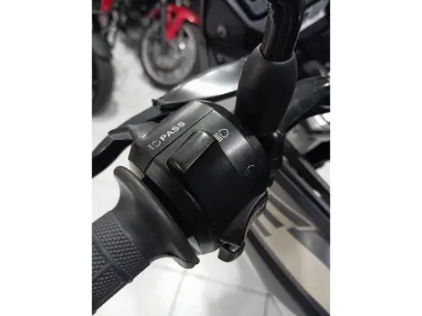 HONDA XRE 300 ADVENTURE, Foto 8