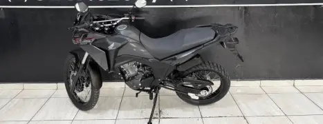 HONDA XRE 300 Sahara , Foto 6