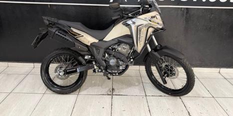 HONDA XRE 300 Sahara ADVENTURE, Foto 1