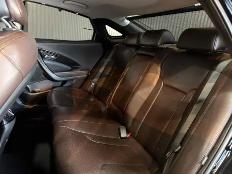 HYUNDAI Azera 3.0 V6 24V GDI AUTOM�TICO, Foto 10