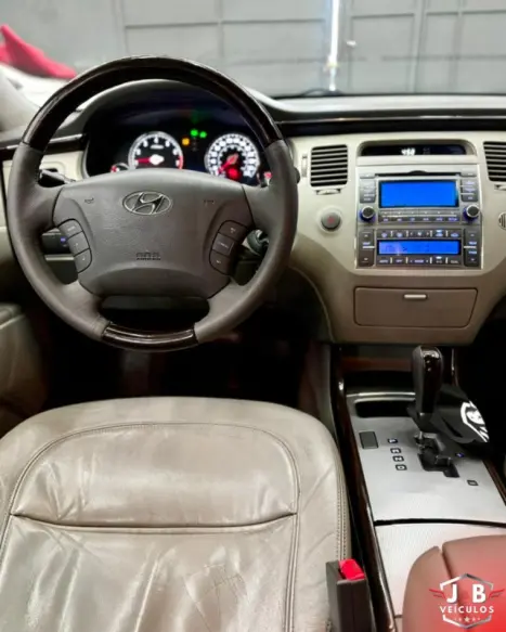 HYUNDAI Azera 3.3 V6 24V GLS AUTOM�TICO, Foto 5
