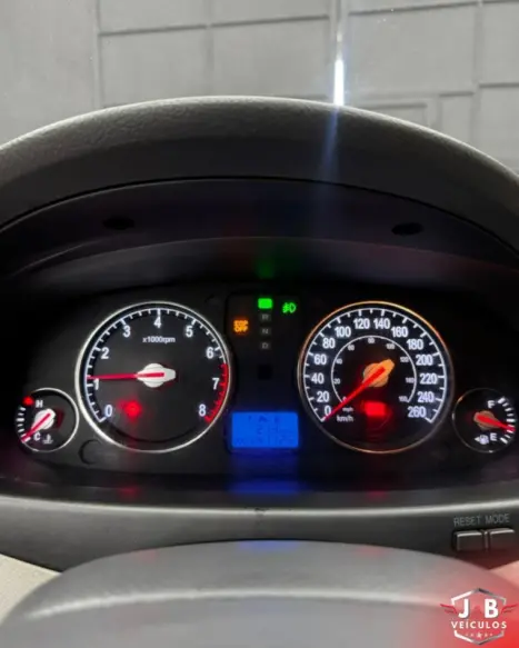 HYUNDAI Azera 3.3 V6 24V GLS AUTOM�TICO, Foto 11