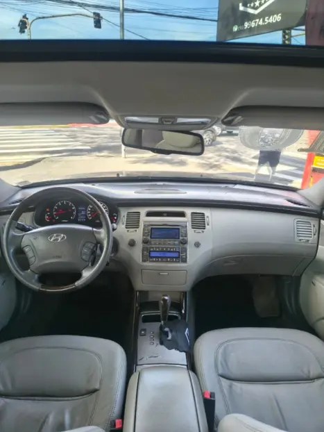 HYUNDAI Azera 3.3 V6 24V GLS AUTOM�TICO, Foto 4