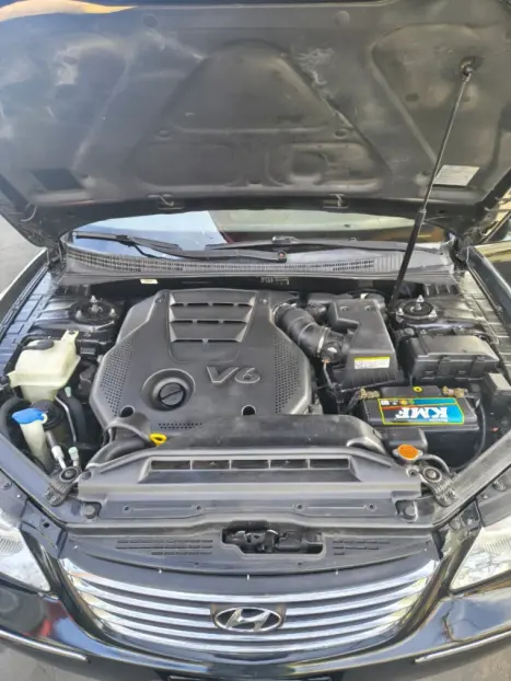 HYUNDAI Azera 3.3 V6 24V GLS AUTOM�TICO, Foto 5