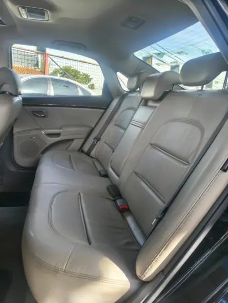HYUNDAI Azera 3.3 V6 24V GLS AUTOM�TICO, Foto 9