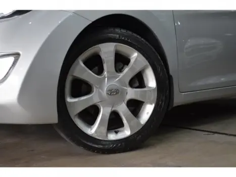 HYUNDAI Elantra 1.8 16V 4P GLS AUTOMTICO, Foto 20