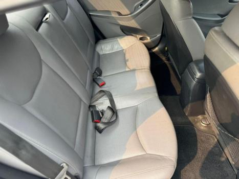 HYUNDAI Elantra 1.8 16V 4P GLS AUTOM�TICO, Foto 8