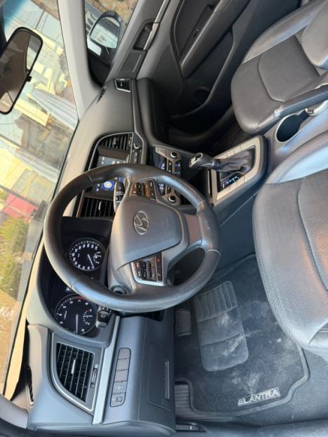 HYUNDAI Elantra 2.0 16V 4P FLEX SPECIAL EDITION AUTOM�TICO, Foto 9