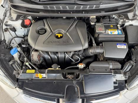 HYUNDAI Elantra 2.0 16V 4P FLEX GLS AUTOMÁTICO, Foto 14