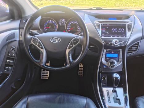 HYUNDAI Elantra , Foto 7