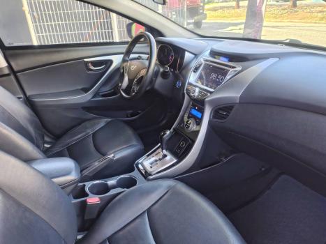 HYUNDAI Elantra , Foto 14