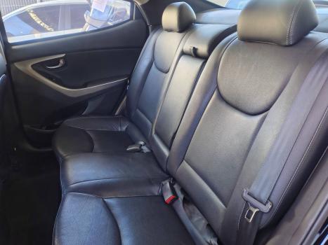 HYUNDAI Elantra , Foto 15
