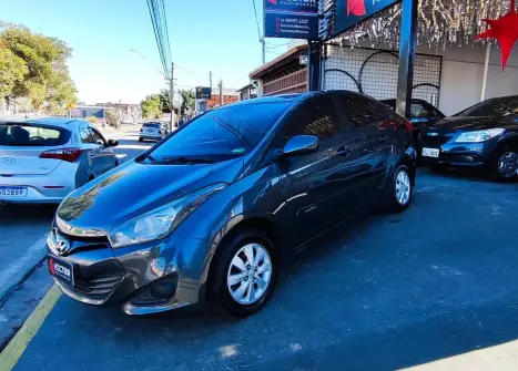 HYUNDAI H 100 2.6 3 P GLS DIESEL, Foto 4