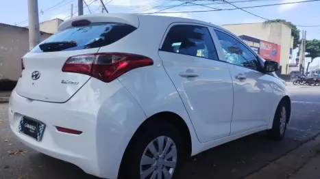 HYUNDAI HB 20 Hatch 1.6 16V 4P COMFORT FLEX COPA DO MUNDO, Foto 3 HYUNDAI HB 20 Hatch 1.6 16V 4P COMFORT FLEX COPA DO MUNDO, Foto 3