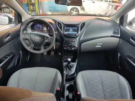 HYUNDAI HB 20 Hatch 1.0 12V 4P FLEX COMFORT PLUS, Foto 8 HYUNDAI HB 20 Hatch 1.0 12V 4P FLEX COMFORT PLUS, Foto 8