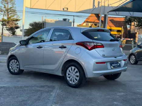 HYUNDAI HB 20 Hatch 1.0 12V 4P FLEX UNIQUE, Foto 3 HYUNDAI HB 20 Hatch 1.0 12V 4P FLEX UNIQUE, Foto 3