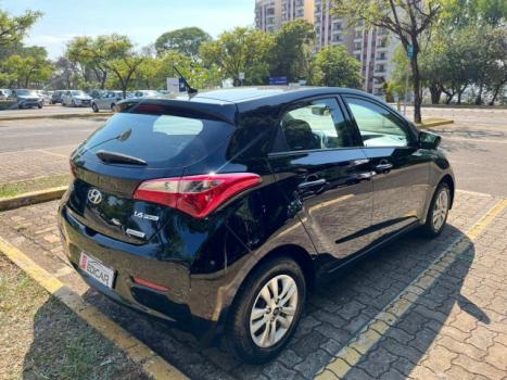 HYUNDAI HB 20 Hatch 1.6 16V 4P FLEX COMFORT PLUS AUTOMTICO, Foto 3