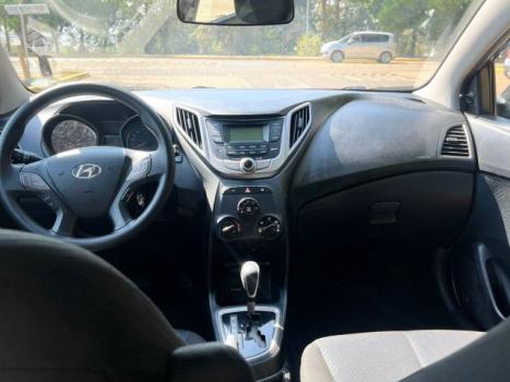 HYUNDAI HB 20 Hatch 1.6 16V 4P FLEX COMFORT PLUS AUTOMTICO, Foto 4