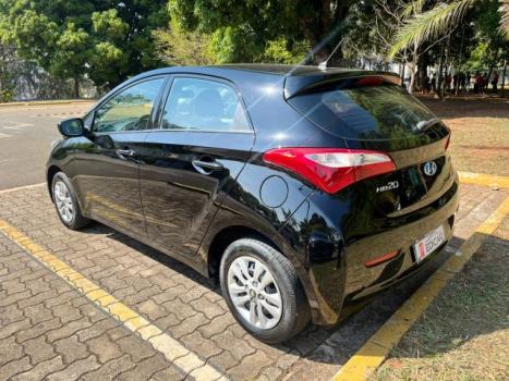 HYUNDAI HB 20 Hatch 1.6 16V 4P FLEX COMFORT PLUS AUTOMTICO, Foto 14
