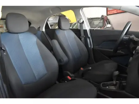 HYUNDAI HB 20 Hatch 1.6 16V 4P FLEX COMFORT PLUS AUTOMTICO, Foto 6