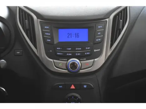 HYUNDAI HB 20 Hatch 1.6 16V 4P FLEX COMFORT PLUS AUTOMTICO, Foto 10