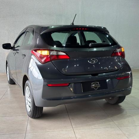 HYUNDAI HB 20 Hatch 1.0 12V 4P FLEX UNIQUE, Foto 2