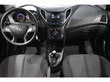 HYUNDAI HB 20 Hatch 1.0 12V 4P FLEX UNIQUE, Foto 4