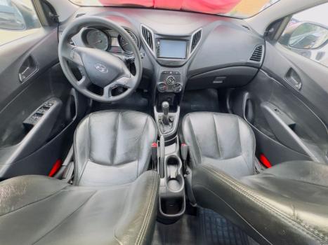 HYUNDAI HB 20 Hatch 1.6 16V 4P FLEX COMFORT PLUS, Foto 9