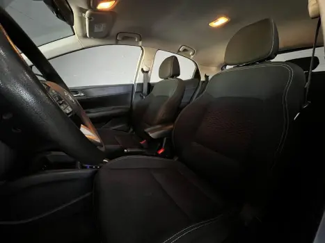 HYUNDAI HB 20 Hatch , Foto 8