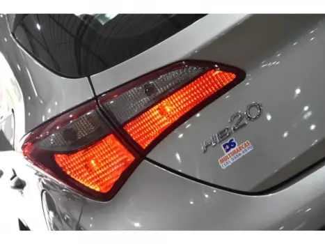 HYUNDAI HB 20 Hatch 1.0 12V 4P FLEX UNIQUE, Foto 2