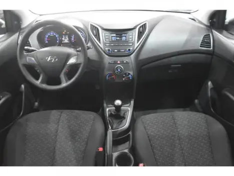 HYUNDAI HB 20 Hatch 1.0 12V 4P FLEX UNIQUE, Foto 4