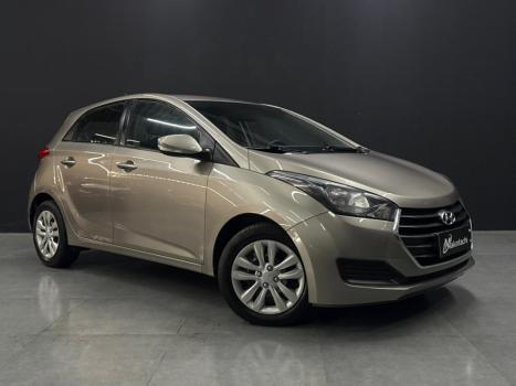 HYUNDAI HB 20 Hatch 1.6 16V 4P FLEX COMFORT PLUS AUTOM�TICO, Foto 14
