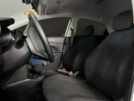 HYUNDAI HB 20 Hatch 1.6 16V 4P FLEX COMFORT, Foto 9