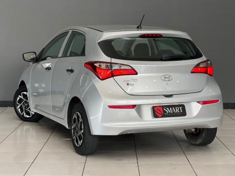 HYUNDAI HB 20 Hatch 1.0 12V 4P FLEX UNIQUE, Foto 10