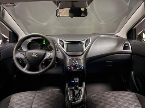 HYUNDAI HB 20 Hatch 1.6 16V 4P FLEX COMFORT PLUS AUTOM�TICO, Foto 9