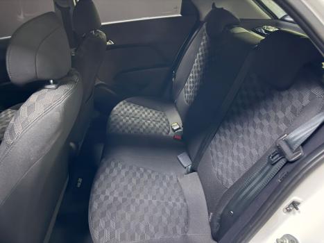 HYUNDAI HB 20 Hatch 1.6 16V 4P FLEX COMFORT PLUS AUTOM�TICO, Foto 10