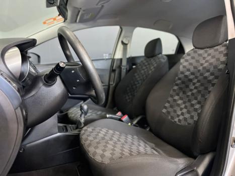 HYUNDAI HB 20 Hatch 1.6 16V 4P FLEX COMFORT PLUS, Foto 8