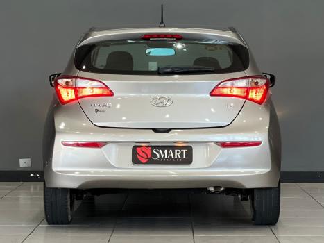 HYUNDAI HB 20 Hatch 1.6 16V 4P FLEX COMFORT PLUS, Foto 11