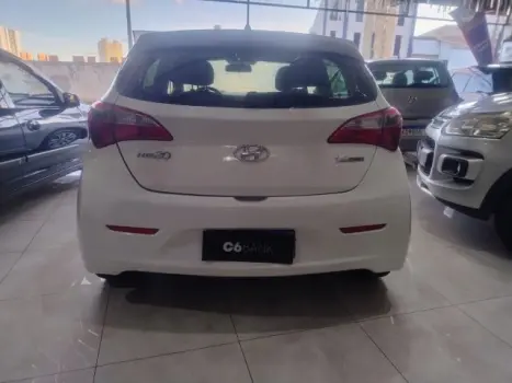 HYUNDAI HB 20 Hatch 1.6 16V 4P FLEX COMFORT PLUS, Foto 7