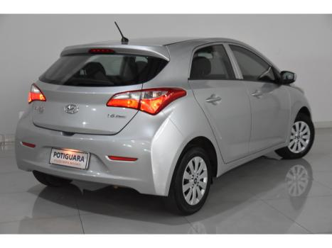 HYUNDAI HB 20 Hatch 1.6 16V 4P FLEX COMFORT, Foto 2