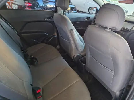 HYUNDAI HB 20 Hatch 1.6 16V 4P COMFORT FLEX AUTOM�TICO, Foto 14