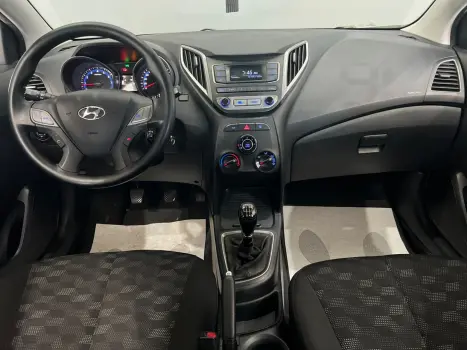 HYUNDAI HB 20 Hatch 1.6 16V 4P COMFORT STYLE FLEX, Foto 4