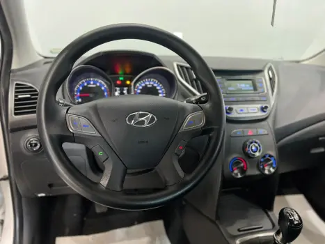 HYUNDAI HB 20 Hatch 1.6 16V 4P COMFORT STYLE FLEX, Foto 5