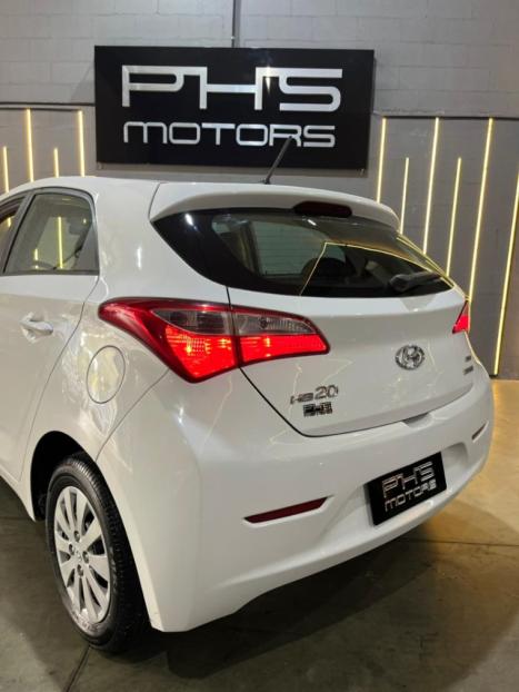 HYUNDAI HB 20 Hatch 1.6 16V 4P COMFORT FLEX AUTOM�TICO, Foto 6