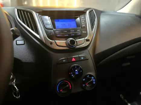 HYUNDAI HB 20 Hatch 1.6 16V 4P FLEX COMFORT, Foto 13