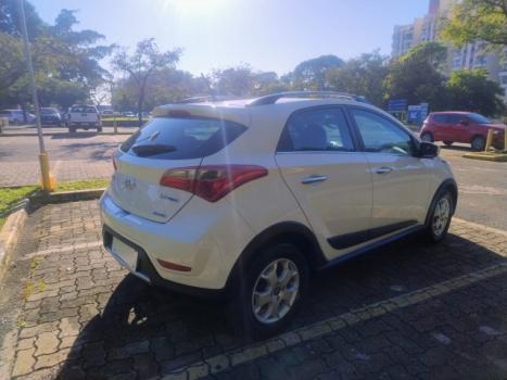 HYUNDAI HB 20 Hatch X 1.6 16V 4P PREMIUM FLEX AUTOM�TICO, Foto 14