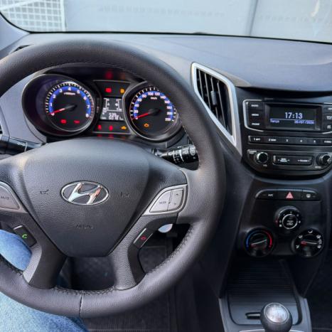 HYUNDAI HB 20 Hatch 1.0 12V 4P FLEX UNIQUE, Foto 3